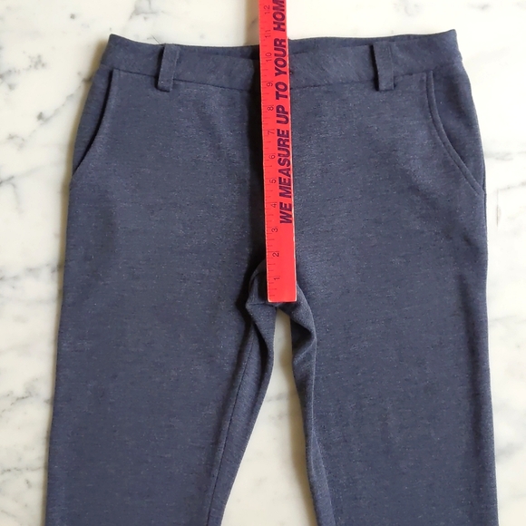 Foreign Exchange High-Waist Soft Woven Fabric Stretch Ankle Pant. - Picture 3 of 6